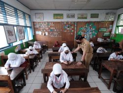 SDI Tinggimae Senang Di Datangi Bupati Gowa Saat Ujian Sekolah