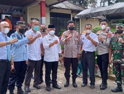 Tinjau Vaksinasi di Tinggimoncong, Plt Kasi Humas Ajak Warga Sukseskan Vaksinasi Serentak