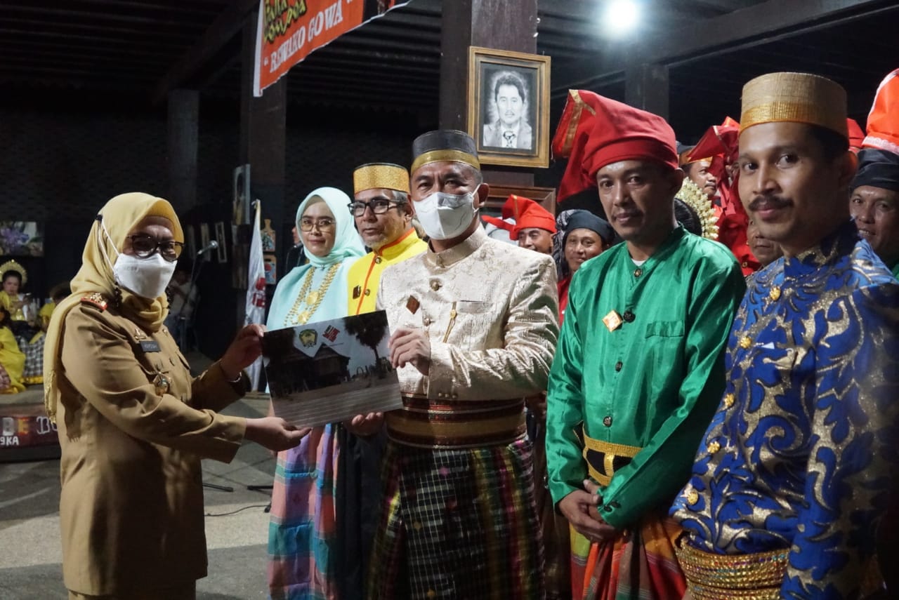 Kamsina Harap Dewan Kesenian Gowa Mampu Lestarikan Kebudayaan Lokal