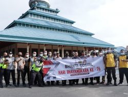 Polres Bengkayang Bersihkan Rumah Ibadah Untuk Sambut Hari Bhayangkara Ke-76