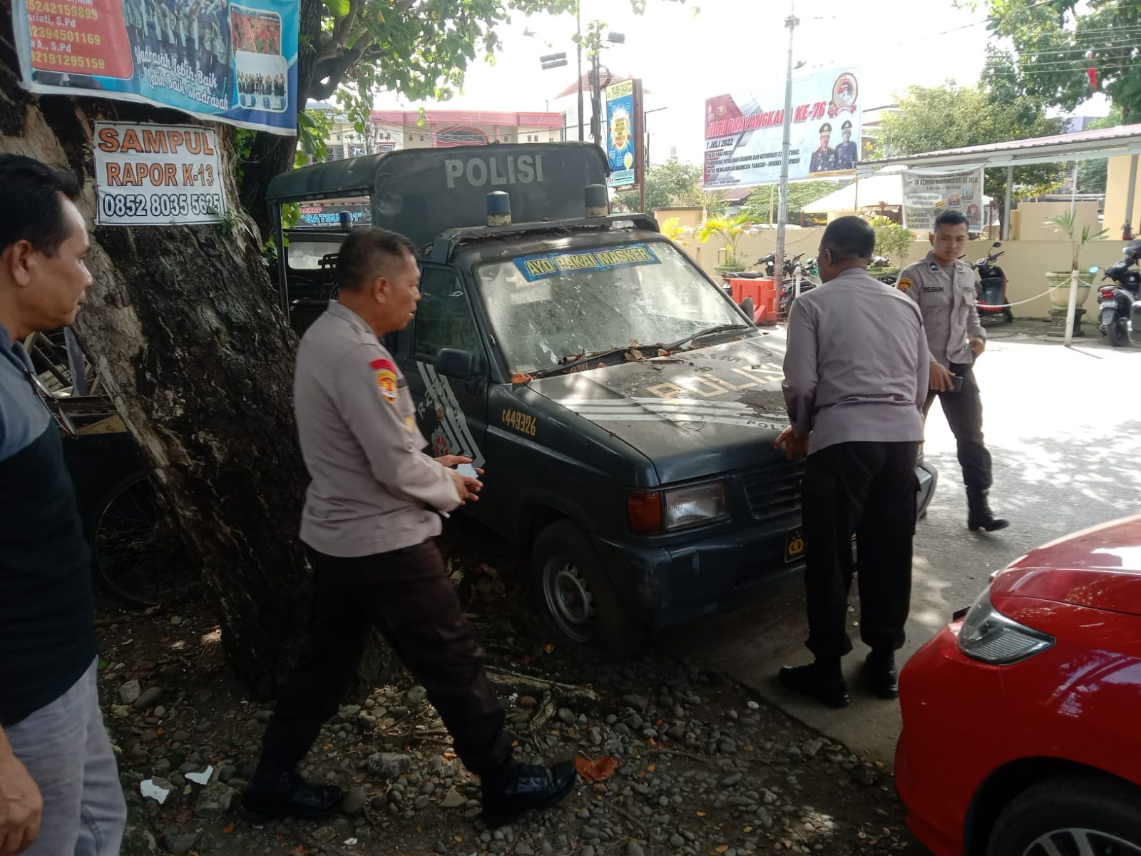 Wakapolrestabes Makassar Kunjungi Polsek Tallo Dalam Rangka Pemeriksaan Kendaraan Dinas Polri