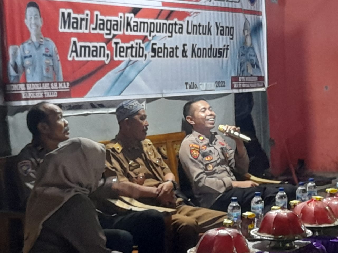 Safari Kamtibmas Bersama Warga Kel. Bunga Ejaberu. Ini Yang Disampaikan Kapolsek Tallo.