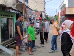 Sapu Bersih Menuju Lorong Wisata Bersama Lurah Tammua, Staf Dan Para Warga