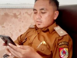 Kades Darsono dan jajaran Sosialisasi Guna Antisipasi Penyakit Mulut dan Kuku