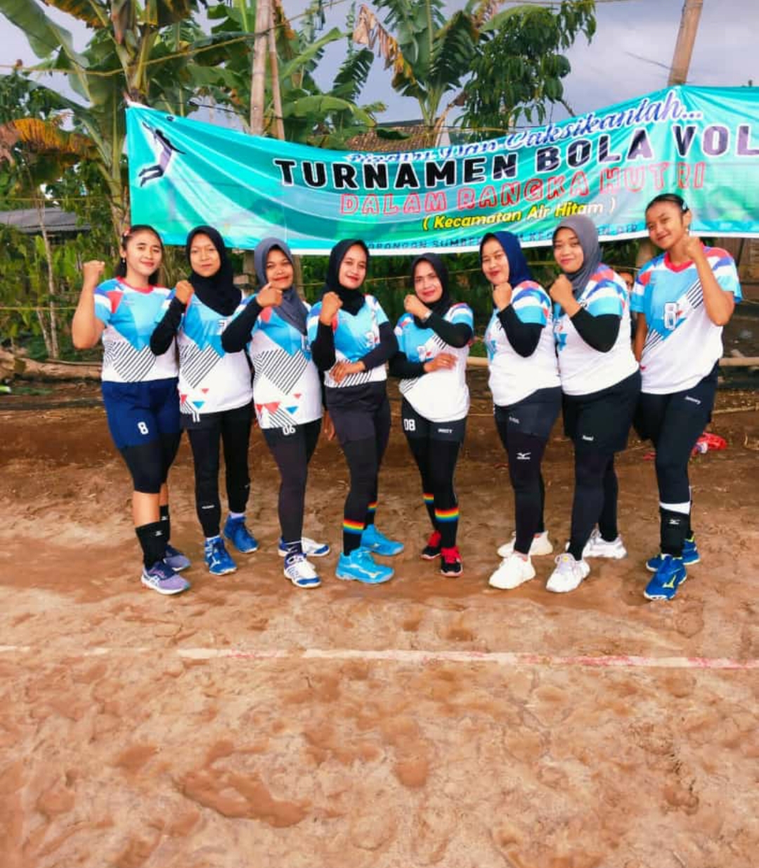 Semarak Pekon Gunung Terang Memeriahkan HUT RI ke 77  Team Volly Ball