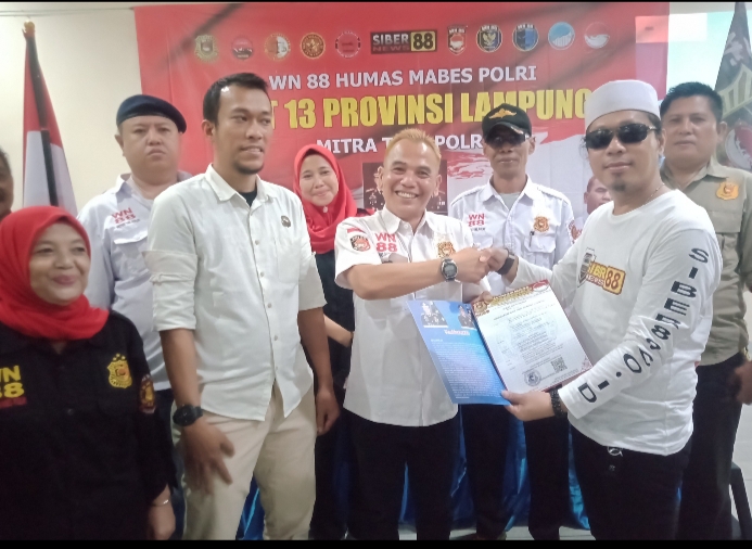 Penyerahan SK Ketua Umum DPN WN88, Kepada Ketua DPD Unit 13 Lampung