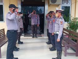 Personil Polsek Warunggunung Polres Lebak Melaksanakan Serah Terima Jaga Mako