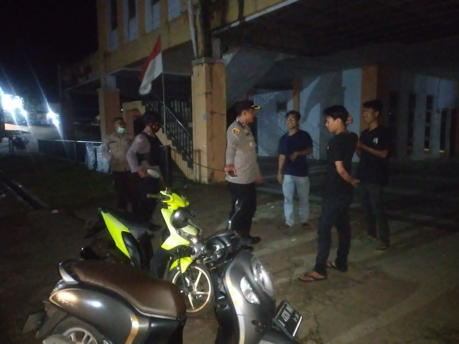 Polsek Warunggunung Polres Lebak Melaksanakan KRYD ( Kegiatan Rutin Yang Dilaksanakan) gabungan dengan Koramil.