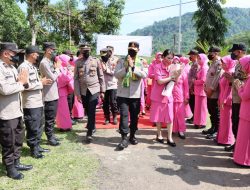 Kapolres Bersama Ketua Bhayangkari Cab. Gowa Kunjungan Kerja Ke Polsek Bungaya, Ini Yang Disampaikan