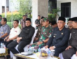 Dandim 0623/Cilegon Melepas Tim Sepakbola Liga Santri Kota Cilegon Untuk Bertanding Di Tingkat Nasional.