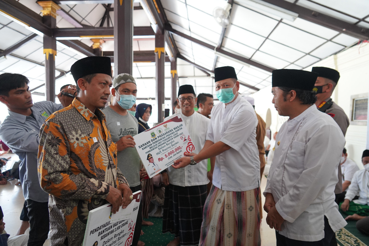 Dalam Rangka HUT Ke 22 Provinsi Banten, Kasrem 064/MY Ziarah Ke Banten Lama