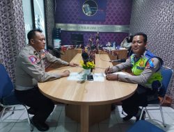 Operasi Zebra Maung 2022, Sat Lantas Polres Lebak Berikan Himbauan Kamseltibcar melalui Talk Show Radio FM