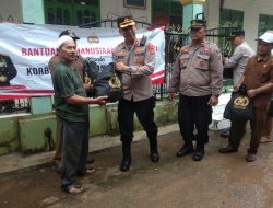 Aksi Kemanusiaan Polsek Bayah Dampingi Wakapolres Lebak Bakti Sosial Penyaluran Sembako dari Kapolri kepada masyarakat Kecamatan Bayah