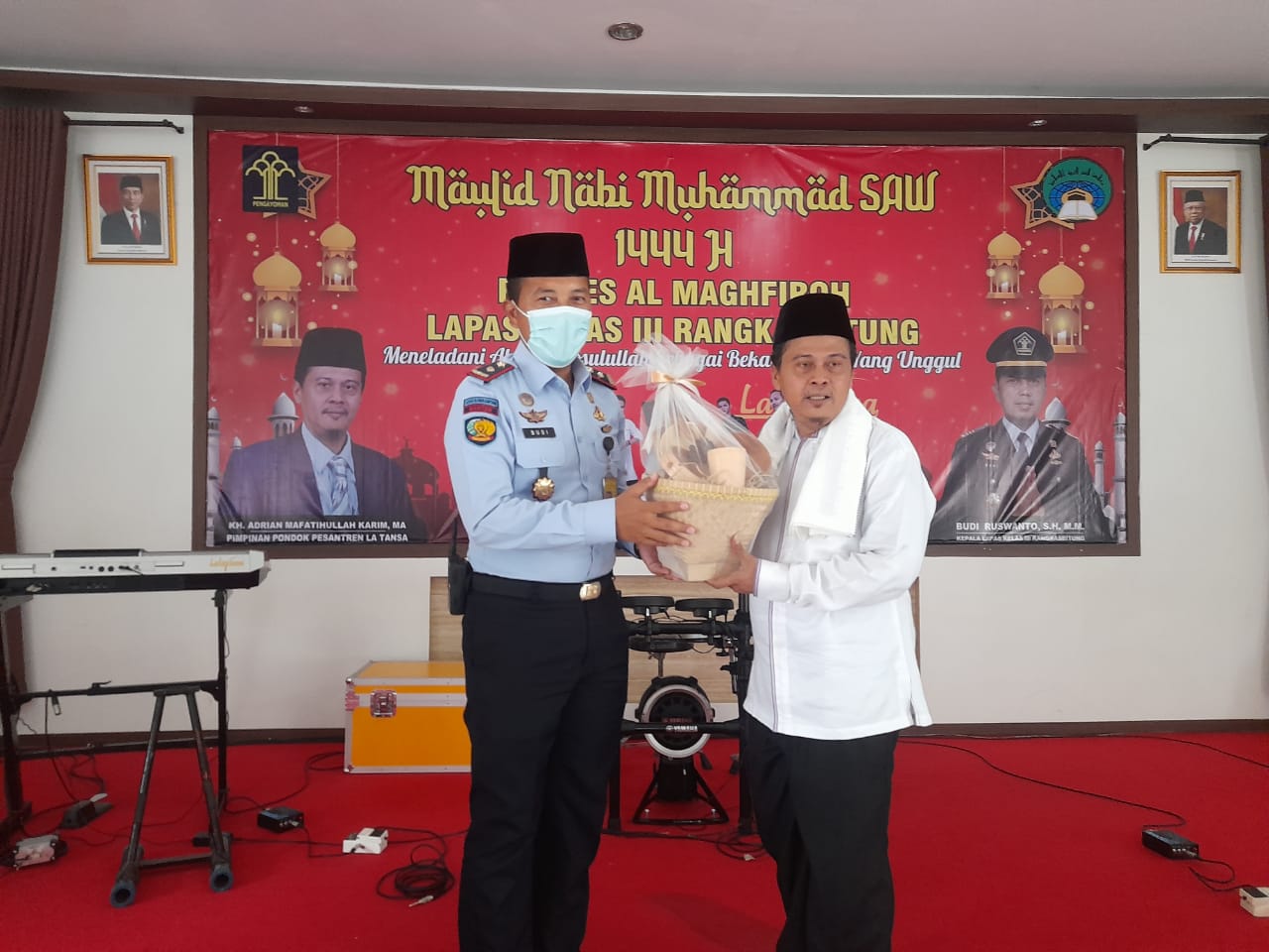 Bareng Kh Adrian, seluruh WBP Lapas Rangkasbitung gelar Maulid Nabi Muhammad