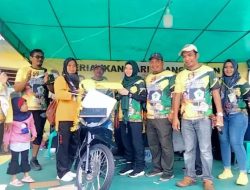 Jalan sehat HUT Golkar 58 Bangka Barat,Dorprize Sepedamotor Honda