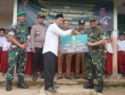 Danrem 064/MY Salurkan Bantuan Dari Wakasad Di Madrasah Ibtidaiyah Al Huda Lebak