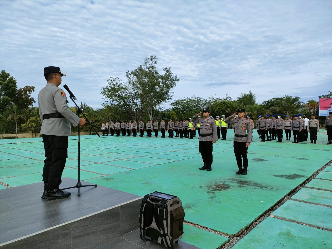 Pimpin Apel Pagi, Wakapolres Sebut Tugas Utama Polri Sebagai Pelayan Masyarakat.