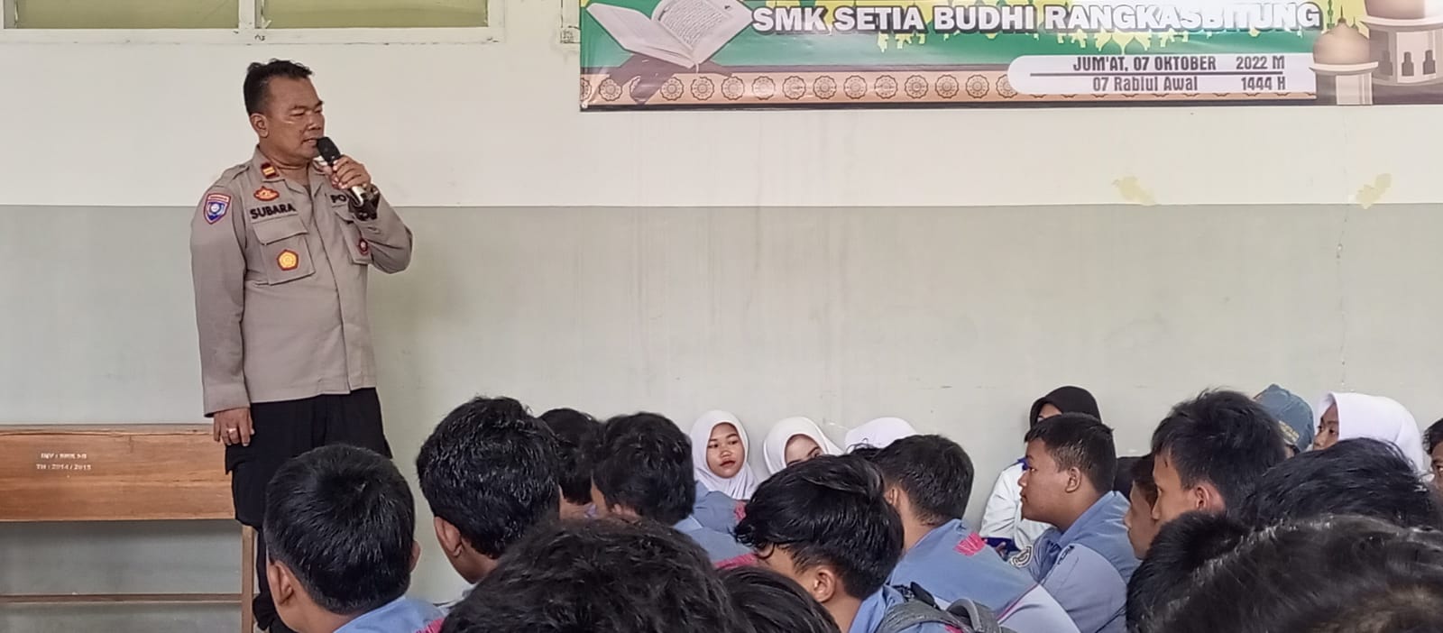 Lakukan Pembinaan, Kasatbinmas Polres Lebak Ajak Siswa SMK Setia Budhi Rangkasbitung, Jauhi Narkoba dan Kenakalan Remaja