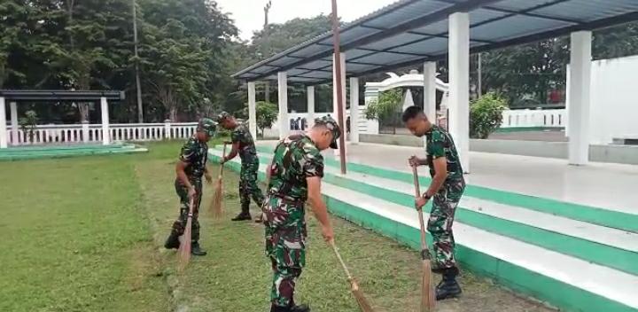 Jelang Hari Pahlawan, Korem 064/MY Bersihkan TMP Ciceri