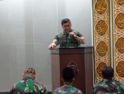 Brigjen TNI Tatang Subarna Kultum Selepas Sholat Dzhur Berjamaah