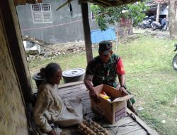 Masuk Dapur Warga, Ini yang dilakukan Sertu Arpan Babinsa Koramil 0113/Cibaliung