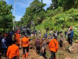 Bupati Gowa Pastikan Seluruh Elemen Bekerja Maksimal Dalam Penanganan Longsor di Parangloe 