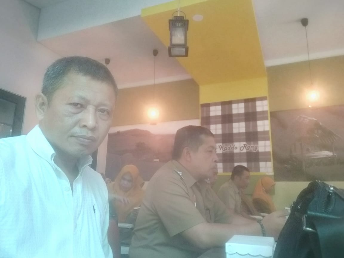 Rapat koordinasi dan penanganan kasus oleh dinas pemberdayaan perempuan dan perlindungan anak