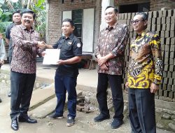 Kapolres Gowa Dampingi Menteri Agraria Tata Ruang (ATR) Bagikan Serifikat Gratis Ke Warga Desa Maccini Baji