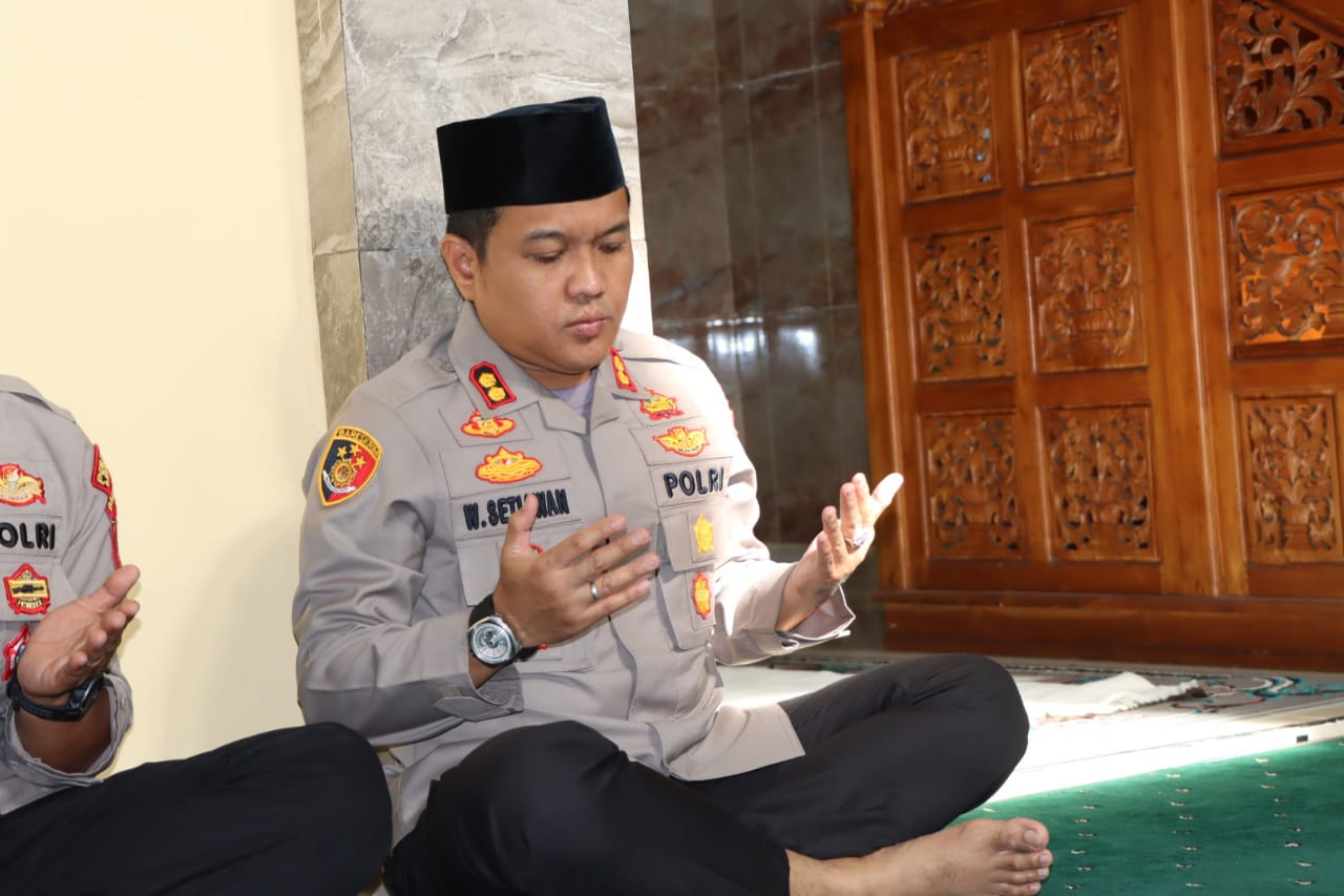 Kapolres Lebak Polda Banten Pimpin Ngaji Bareng Kapolres