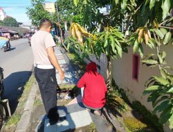 Jaga Kebersihan Mako, Personil Polsek Somba Opu Laksanakan Korvei Bersama.*