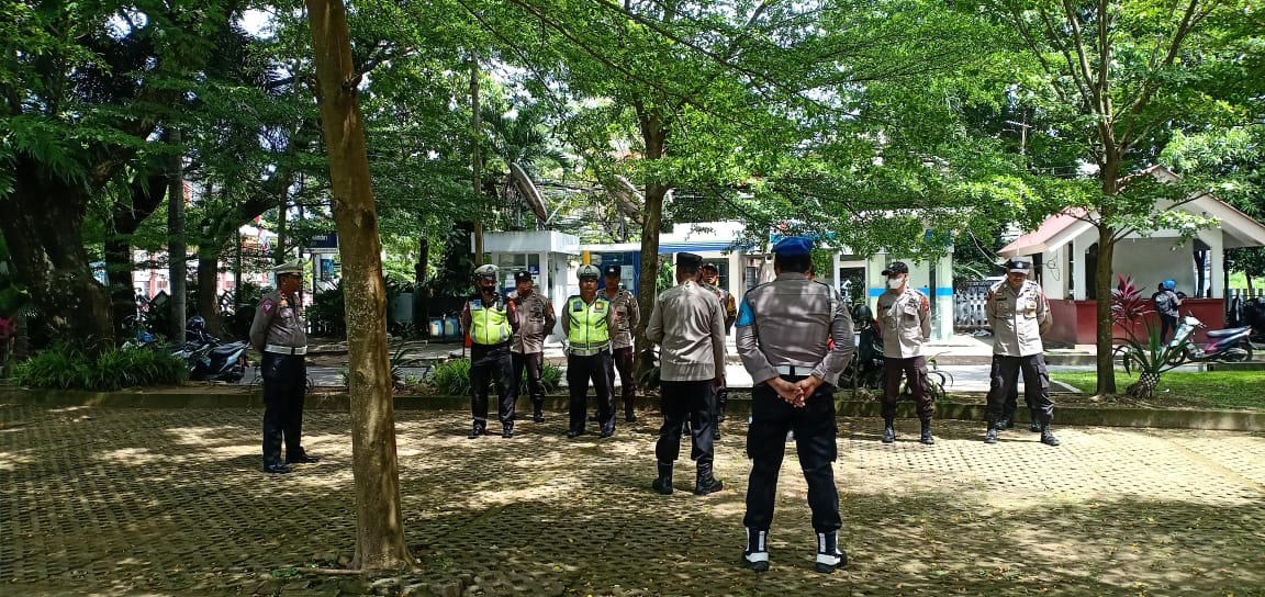 Apel pengamanan antisipasi Aksi Unras di kantor Bupati Kab. Gowa.*