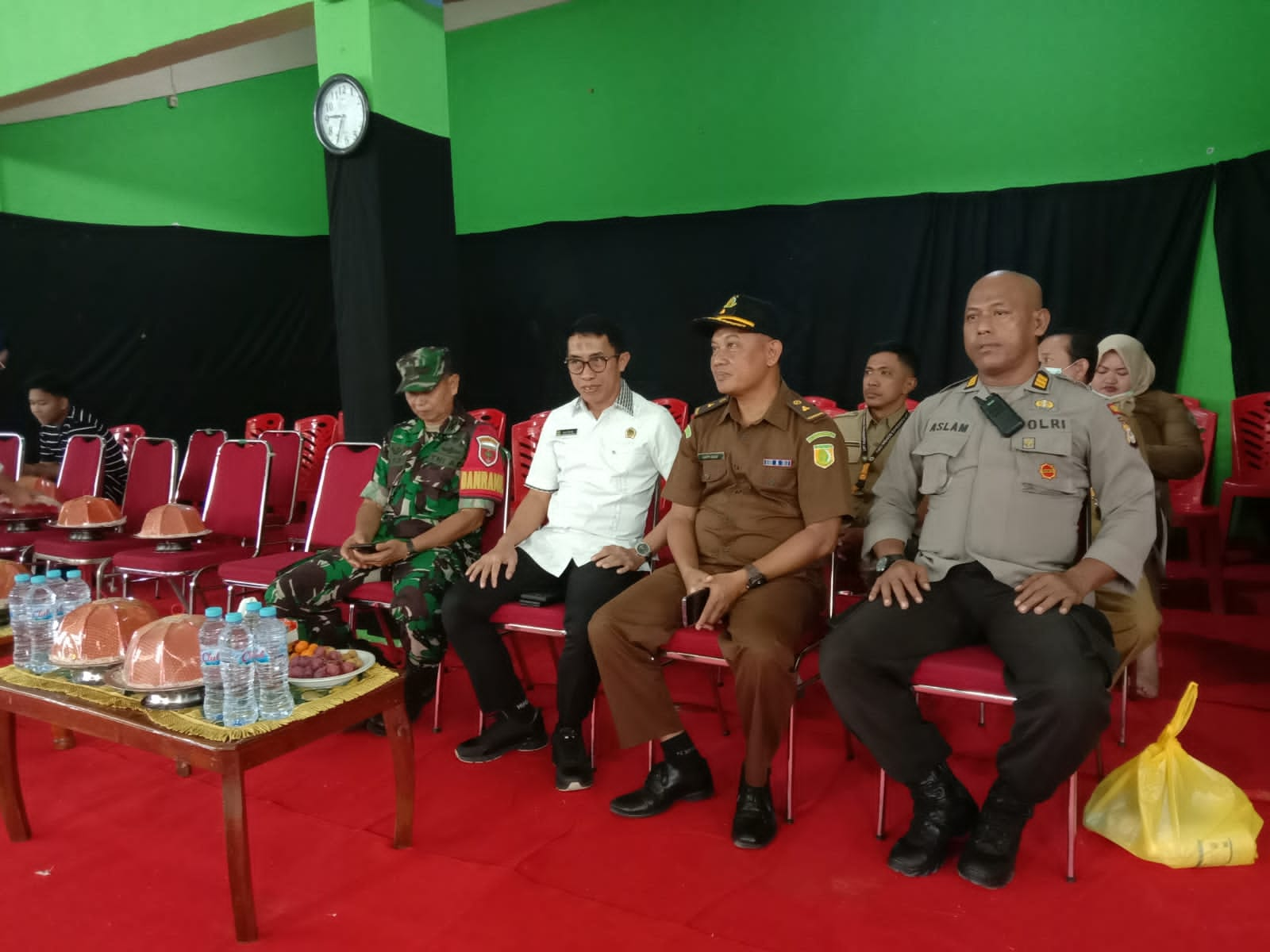 Waka Polsek Somba Opu Hadiri Pembukaan Turnamen bulutangkis di GOR Koni Kab. Gowa.*