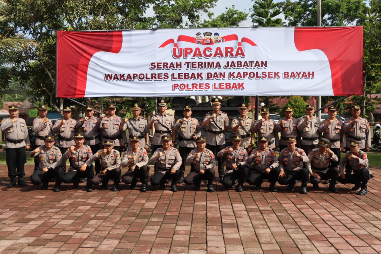 Kapolres Lebak Pimpin Upacara Sertijab Wakapolres Lebak dan Kapolsek Bayah