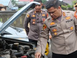 Pastikan Kendaraan Oprasional Berjalan Dengan Baik, Kapolres Gowa Sidak Kendaraan Dinas Polsek Bajeng