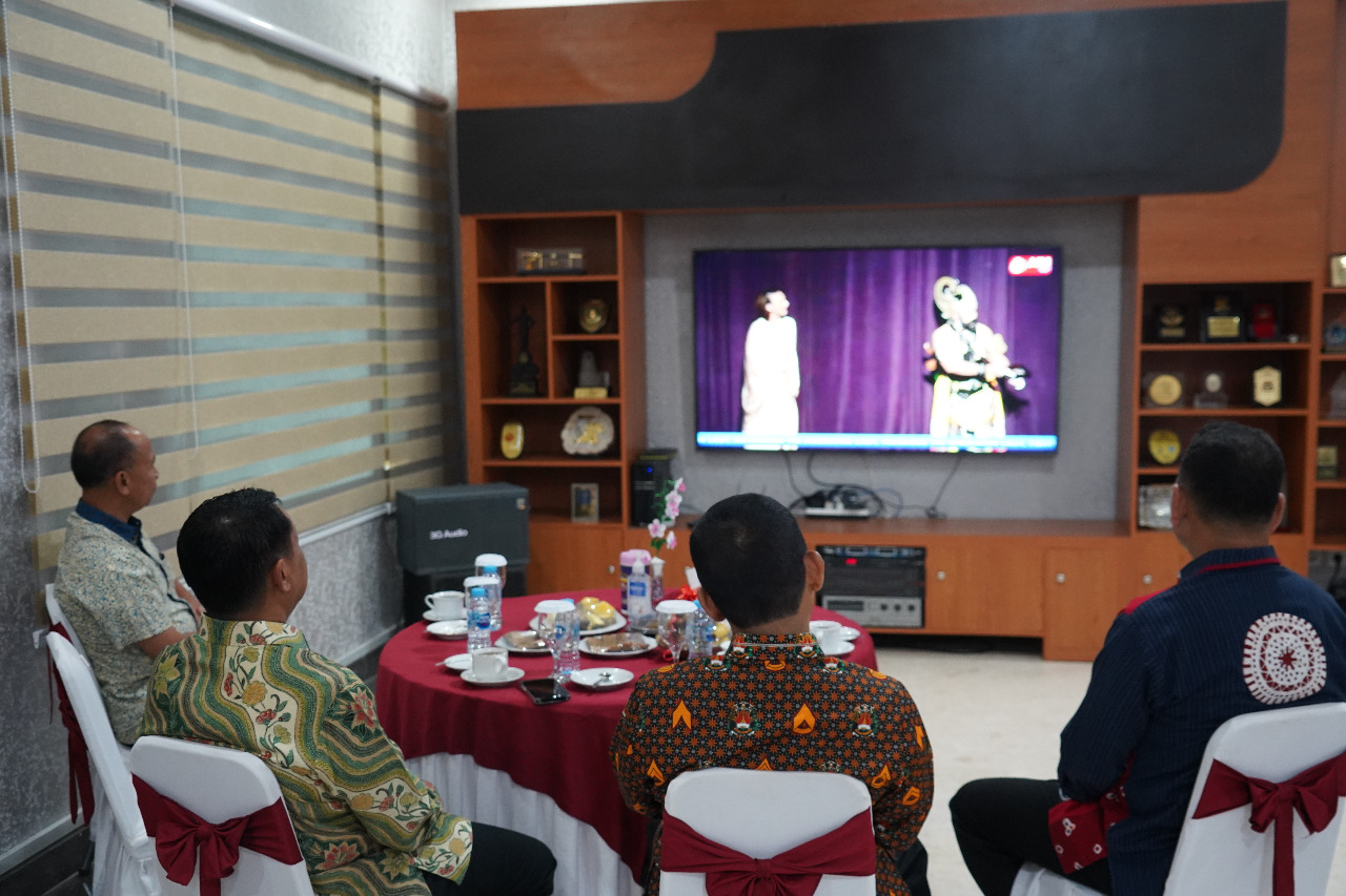 Korem 064/MY Dan Polda Banten Nobar Wayang Orang Pandawa Boyong