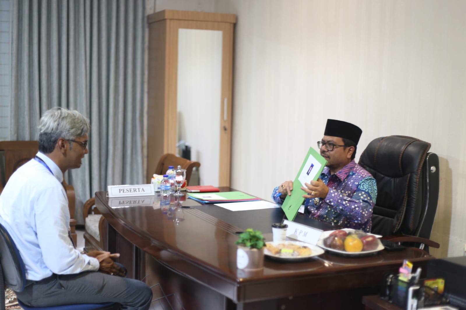 Pj Bupati Aceh Utara Wawancara Langsung Calon Direksi Perumda Air Minum Tirta Pase. 