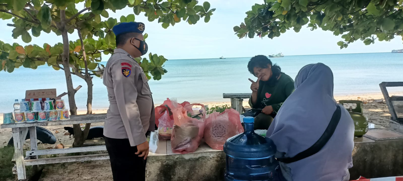 Sat Polairud Polres Bangka Barat Himbau Nelayan Waspada Cuaca Ekstrem