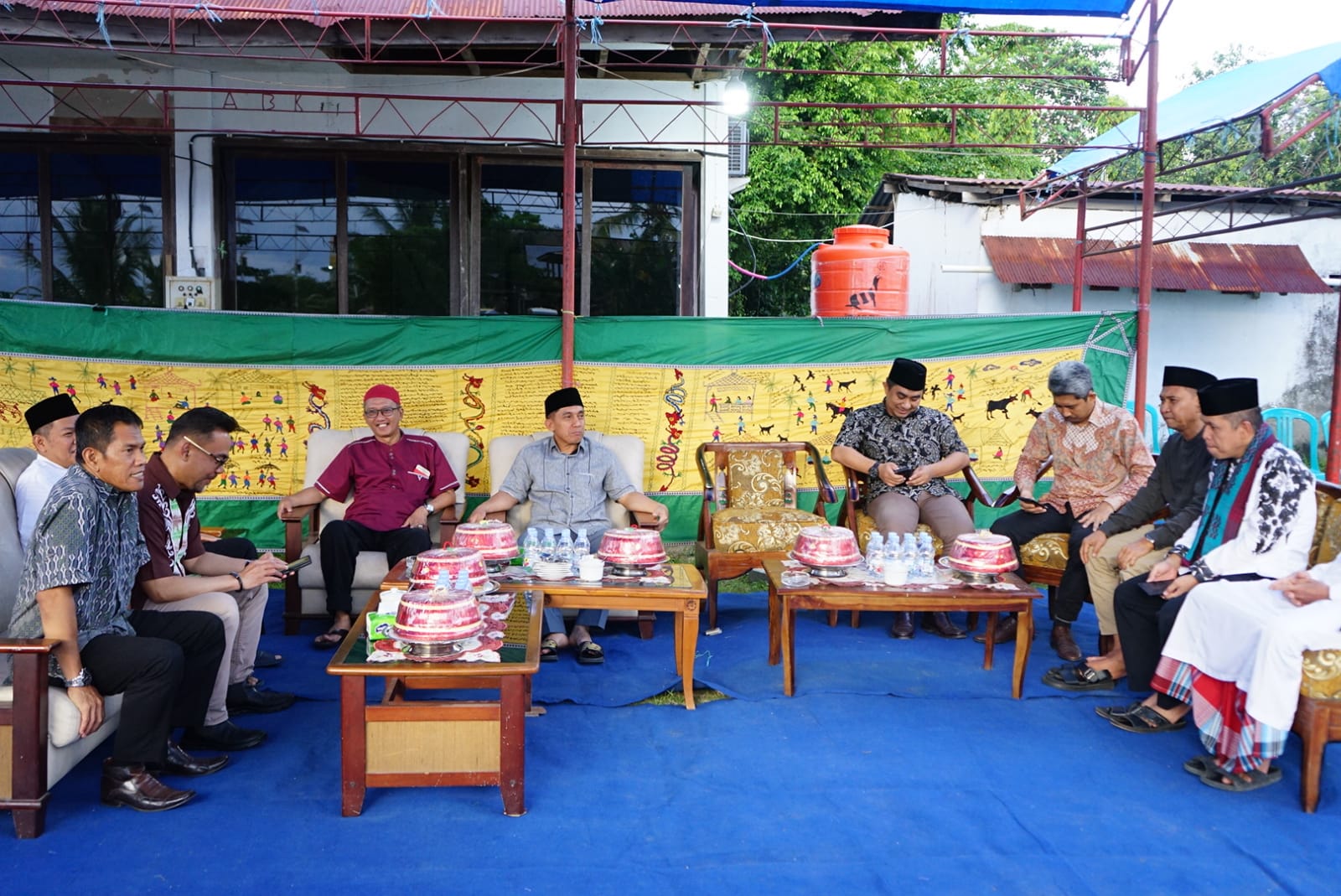 MAYJEND TNI ( Purn ) Haji Andi Muhammad Mappanyukki, SH. MH Menghadiri Undangan BUKBER Ketua DPC II HISMAWA MIGAS Kotamadya Pare-Pare.