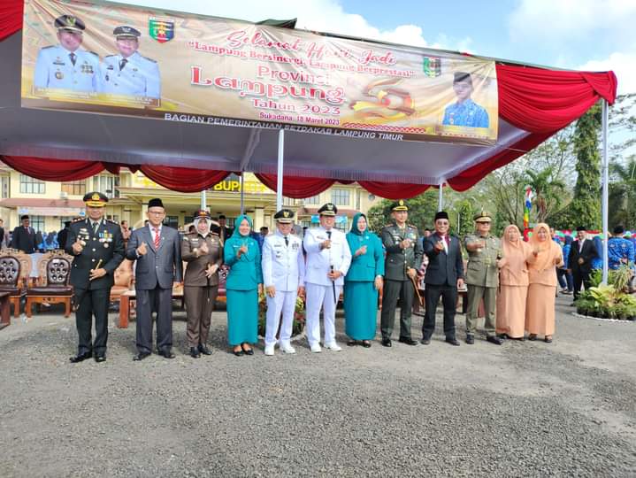 Bupati Lamtim Menjadi Inspektur Dalam Upacara Peringatan HUT Ke 59 Provinsi Lampung