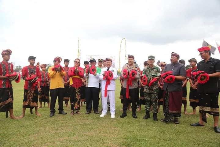 Bupati Lamtim Hadiri Acara Pembukaan Festival Kreasi Balaganjur Dan Ogoh – ogoh Se-Lamtim Tahun 2023