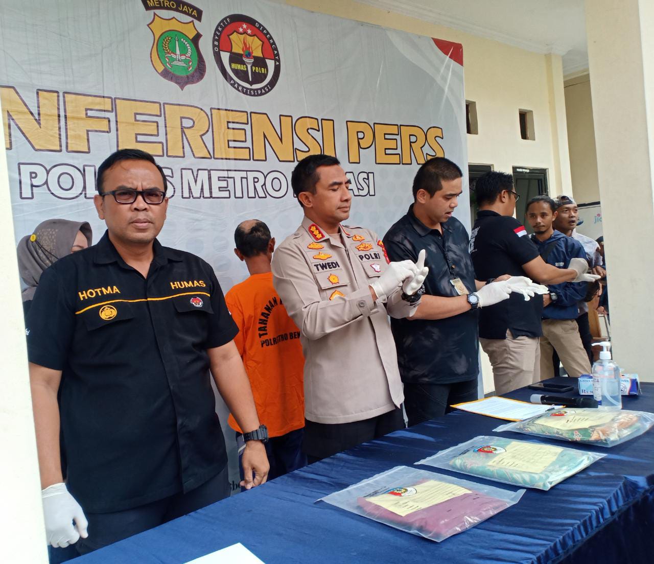 Pembunuhan Jabang Bayi Dan Ibunya Berhasil di Ungkap Oleh Jajaran kepolisian Polres Metro Bekasi