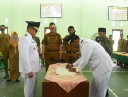 Bupati Lamtim Beri Ucapkan Selamat Ke Agus Wahyono, Yang Dilantik Sebagai Kepala Desa Pengganti Antar Waktu