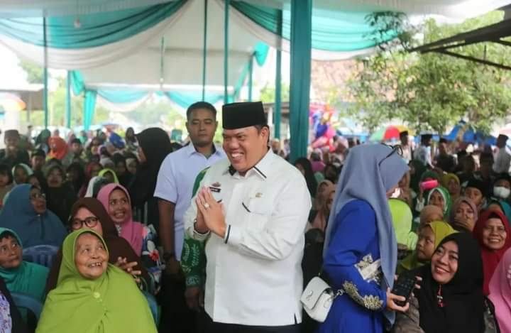 Wakil Bupati Lamtim Beri Sambutan Di Acara Pengajian Dalam Rangka Haflah Akhirussanah Madrasah Diniyah Hidayatul Mubarokah