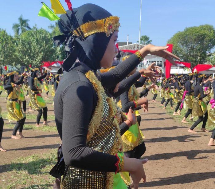 Upacara Nuansa Nasionalisme, Hardiknas (Hari Pendidikan Nasional) tahun 2023, di Alun – Alun Kota Jember.  