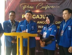 Rozali Ketua DPC Partai Amat Nasional (PAN ) Beserta Rombongan pengurus mendaftar 40 Bakal calon legeslatif Optimis 8kursi tahun 2024