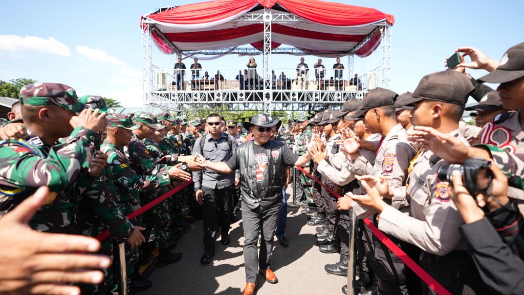 Perkuat Sinergi TNI-Polri dan Elemen Masyarakat Kasad Gelar Halal Bihalal