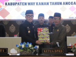 Bupati Way Kanan Hadiri Rapat Paripurna