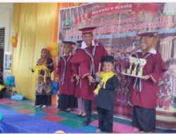 Puluhan Peserta Didik PAUD KINTANA Ikuti Wisuda