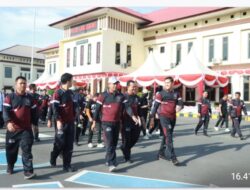 Meriahkan Hari Bhayangkara ke 77, Polres Lhokseumawe Gelar Jalan Santai dan Senam