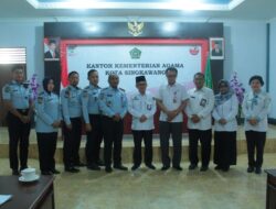 Tingkatkan Pembinaan Mental Spiritual Tahanan Dan Warga Binaan, Lapas Singkawang Lakukan MOU Dengan Kementerian Agama Kota Singkawang